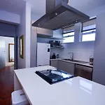 Enjoy Cape Town At Our Green Point Apartment